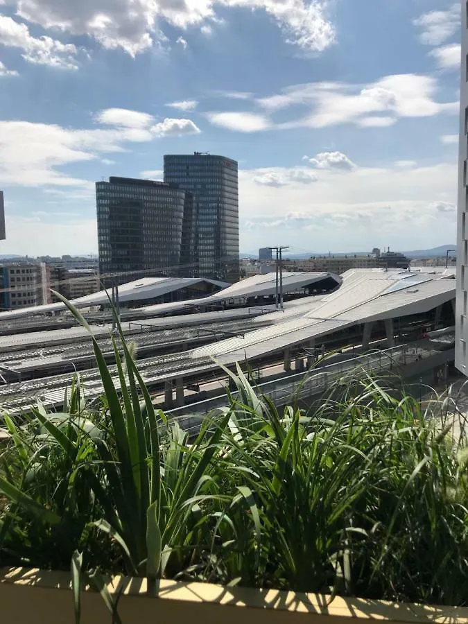 Wohnung Direkt Am Hauptbahnhof Vienna Appartamento
